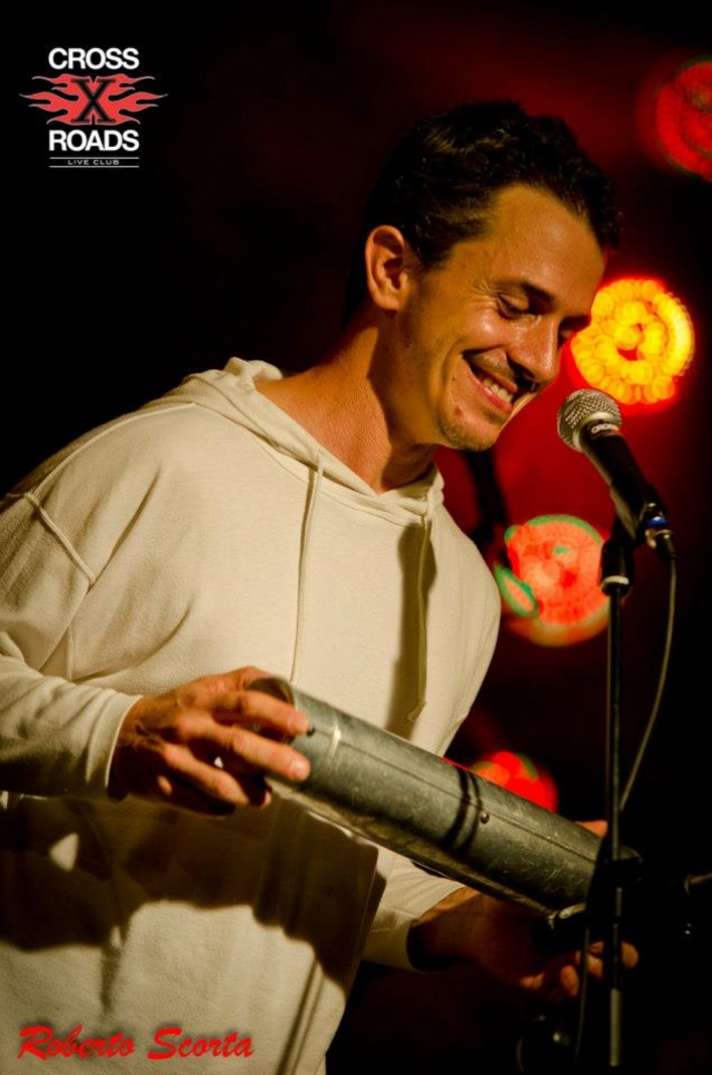 Giuliano Lucarini dal vivo al Crossroads