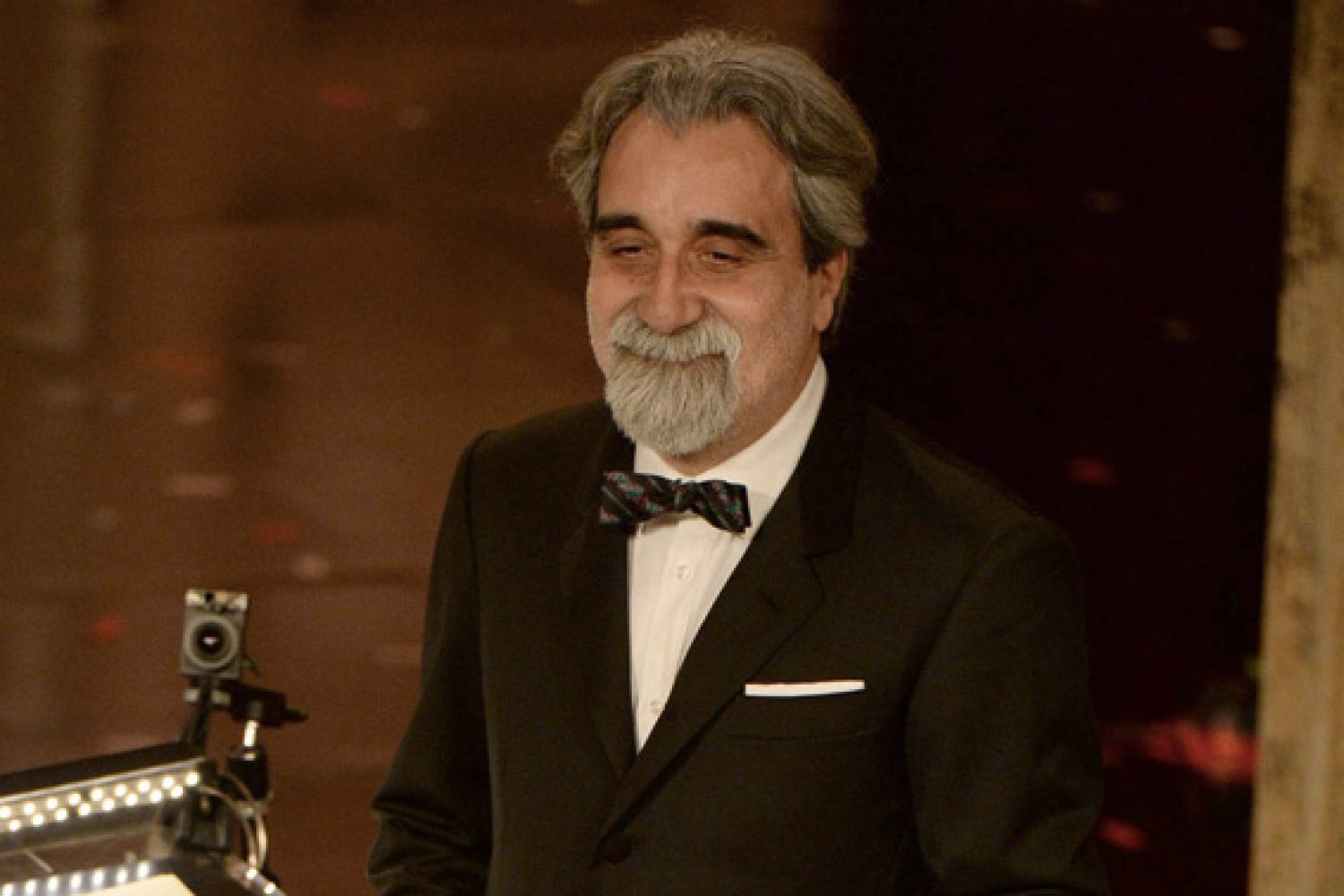 Dirige L Orchestra Il Maestro Beppe Vessicchio