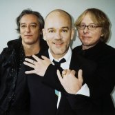I R.E.M. supportano i catanesi Flor per il loro ritorno sulle scene