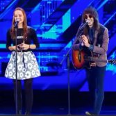 Anche i Van Houtens e Sara Loreni sul palco di X Factor