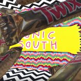 Gli Yonic South si presentano con il video più fritto che vedrete oggi