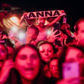 Una giovane fan al concerto di Anna al Rugby Sound di Legnano - tutte le foto di Riccardo Trudi Diotallevi