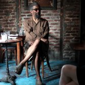 Al fondo dell'articolo, la foto in versione originale