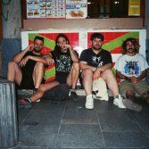 Cagar y Volver: come suonare e dormire in giro per l’Europa senza alcun tipo di comfort grazie al punk