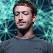 facebook, Guai in vista per Mark Zuckerberg: si parla di dimissioni, mentre un sito cinese accusa Facebook di aver copiato la timeline