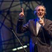 analisi del testo, Franco Battiato, che compie oggi 70 anni, nel 1975 a Milano
