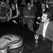 analisi del testo, Luigi Tenco