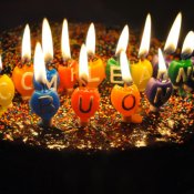 diritto d'autore, torta compleanno