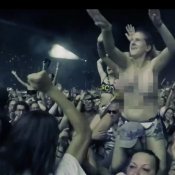 censura, Vasco Rossi topless ragazza pubblico censura
