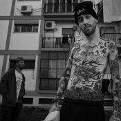 rap, jamil rapper scarpe da pusher