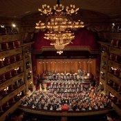 musica classica, L'interno del teatro
