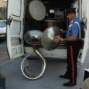 furto, carabinieri furto strumenti musicali