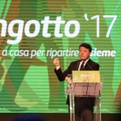 politica, renzi-lingotto-brunori-sas.jpg