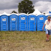 strano e lol, bagni toilet festival