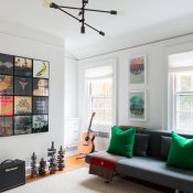 strumenti, Chango & Co, via Houzz