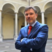 polemica, Enzo Mazza