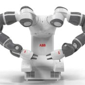 orchestra, Il robot YuMi