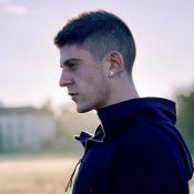 tour, Foto dalla pagina Facebook di Rkomi