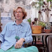 opinioni, Erlend Øye sull'isola di Ortigia, foto via Ortigia Sound System di Matteo de Mayda