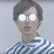 tour, Andrea Poggio (immagine dal video Miraggi metropolitani)