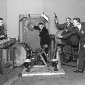 archivio, BBC Sound Effects (foto via Facebook)