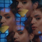 nuovo brano, Un'immagine del video di “Abauè / Morte di un Trap Boy” di Margherita Vicario