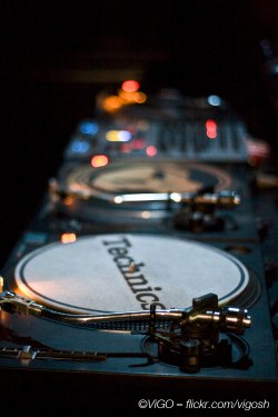 ANDY C + ANDYPOP + ALE G - Brancaleone (RM) - Soundgate Promotion