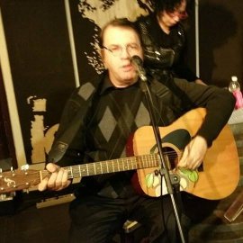 Fabrizio Casapietra e la sua chitarra