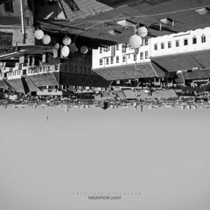album Migration Light - Three Steps to the Ocean