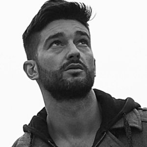 album VIA DA QUI (in uscita nel corso del 2018) - Simone LEON Perron