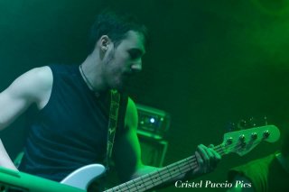 Samuel Ribello: Bass