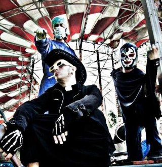 Zombie hunters and punks