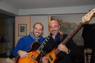 OLIVA con DINO PLASMATI, grande chitarrista jazz e collaboratore dei Vastax