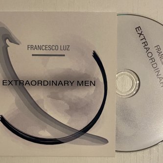 CD di "Extraordinary Men"