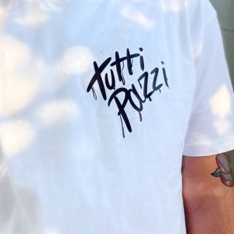 TUTTI PAZZI t-shirts