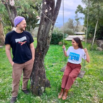 Magliette, Black & White con grafiche diverse