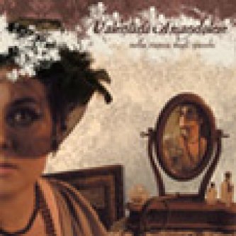 Copertina dell'album Nella stanza degli specchi, di Valentina Amandolese