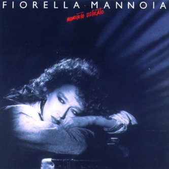 Copertina dell'album Momento Delicato, di Fiorella Mannoia