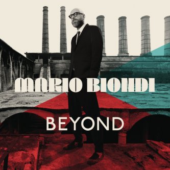 Copertina dell'album Beyond, di Mario Biondi