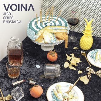 Copertina dell'album Alcol, Schifo e Nostalgia, di Voina