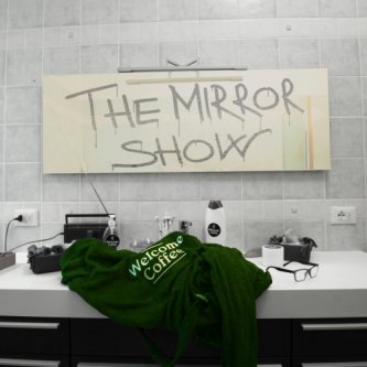 Copertina dell'album The Mirror Show (EP), di Welcome Coffee