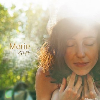 Copertina dell'album Gift, di Marie