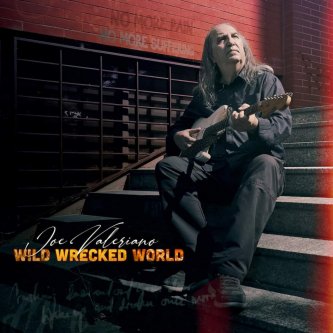 Copertina dell'album Wild Wrecked World, di Joe Valeriano
