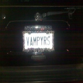 Vampyrs