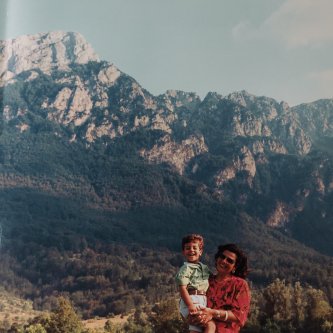 Copertina dell'album Chi siamo davvero, di blumosso