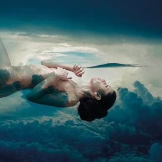 KISS BLUE LIPS