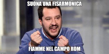 "Suona una fisarmonica, fiamme nel campo Rom"