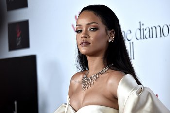 #13 Rihanna (28 anni)