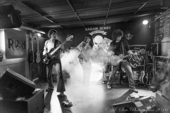 AB smoke bw.jpg