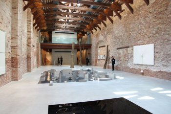 Teatrino di Palazzo Grassi / Punta della Dogana e Collezione Peggy Guggenheim
